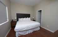 Bedroom 7 Wasaga Riverdocks Hotel Suites