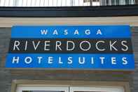 ภายนอกอาคาร Wasaga Riverdocks Hotel Suites