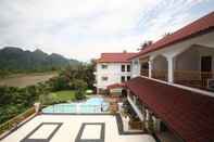 Swimming Pool Vansana Vang Vieng