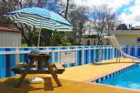 สระว่ายน้ำ Whanganui River Top 10 Holiday Park