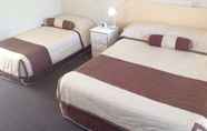 Kamar Tidur 5 Sunraysia Motel & Holiday Apartments