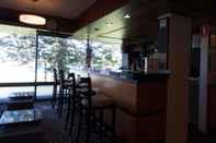 Bar, Kafe, dan Lounge Boat Harbour Motel