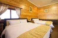 Kamar Tidur Zen and Pine Resort