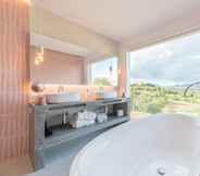 In-room Bathroom 3 Cas Cabo Nou Agroturismo - Adults Only