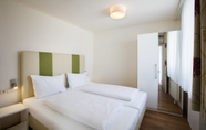 Bedroom 5 Hahn Boarding Vienna City