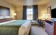 Bilik Tidur 3 Cobblestone Hotel & Suites - Salem