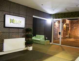 Lobi 2 Helix Hotel