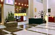 Lobi 4 Weihai Qiming Holiday Hotel