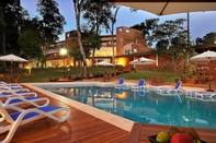 Swimming Pool Gran Hotel Tourbillon Cataratas