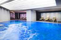 Swimming Pool Mercure Istanbul Bomonti