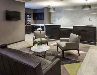 Lobi 2 Homewood Suites by Hilton Chicago Downtown/Magnificent Mile