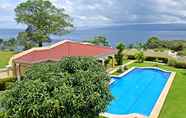 Kolam Renang 5 Star View Boutique Resort