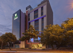 Exterior 4 Holiday Inn Express Yopal, an IHG Hotel