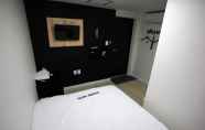 Kamar Tidur 3 Ekonomy Hotel Myeongdong premier