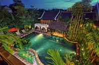 สระว่ายน้ำ Villa Indochine D'angkor