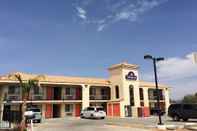 Exterior California Inn & Suites Adelanto US 395