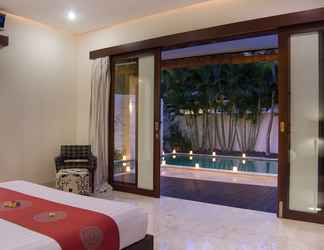 Bedroom 2 D&G Villa Seminyak