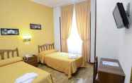 Kamar Tidur 7 Hostal Edreira