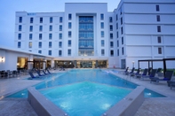 Swimming Pool Crowne Plaza Panama Airport, an IHG Hotel