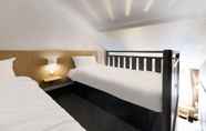 Bedroom 4 B&B Hotel St Nazaire Trignac