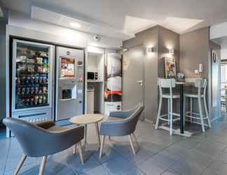 Lobi 2 B&B Hotel Valence Nord