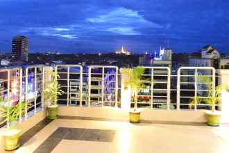 Luar Bangunan 4 Hotel Grand United 21st Downtown