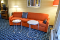 Common Space Fairfield Inn & Suites Canton South