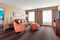 Common Space Homewood Suites by Hilton Akron Fairlawn, OH