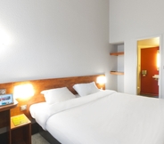 Bilik Tidur 6 B&B Hotel Lorient Lanester