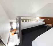 Bedroom 5 B&B Hotel Lorient Lanester
