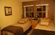 Kamar Tidur 3 Whistler Superior Properties