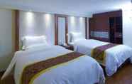 Bedroom 3 Louidon Mega Apartment Hotel of Kam Rueng Plaza/Sunshine