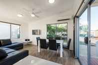 Bedroom Discovery Parks - Adelaide Beachfront