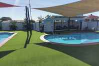 Swimming Pool Discovery Parks - Adelaide Beachfront