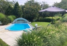 Others 6 W Starym Sadzie