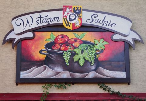 Others W Starym Sadzie