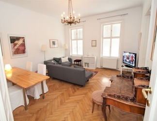 Others 2 Wieden Wien in Wien With 2 Bedrooms and 1 5 Bathrooms