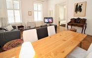 Others 3 Wieden Wien in Wien With 2 Bedrooms and 1 5 Bathrooms