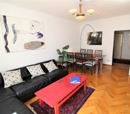 Others 3 Opera Wien in Wien With 2 Bedrooms and 3 Bathrooms