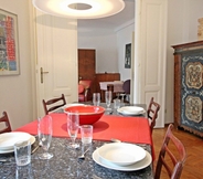 Others 7 Opera Wien in Wien With 2 Bedrooms and 3 Bathrooms