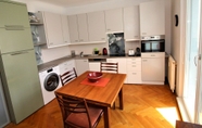 Others 5 Opera Wien in Wien With 2 Bedrooms and 3 Bathrooms