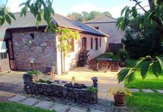 Others 7 The Chestnuts Galmpton