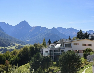 Others 2 Ferienwohnung Panorama Lodge Scuol