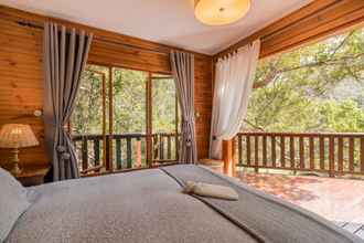 Others 4 Ballots Bay Treehouse by HostAgents