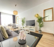 Others 7 Stylish Flat Near Bagdat Street in Kadikoy