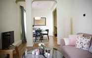 Others 4 Vibrant Flat With Excellent Location in Beyoglu