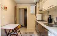 Others 7 Pleasant and Central Flat With Balcony in Izmir