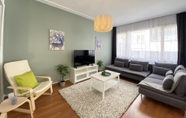 Others 3 Exquisite Flat Near Bagdat Street in Kadikoy