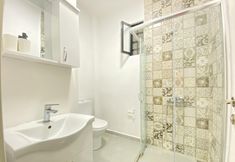 Others 4 Flat Near Bagdat Street With Chic Interior Design