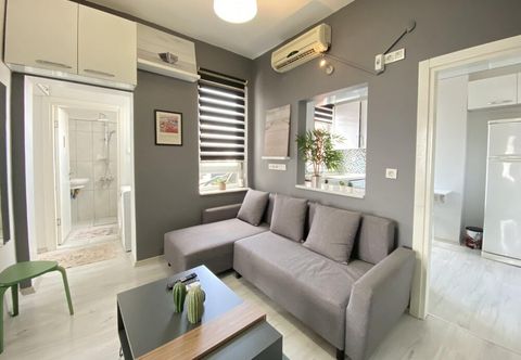 Others Central and Stylish Flat in the Heart of Kad k y
